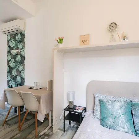 Bem By Small Apartment