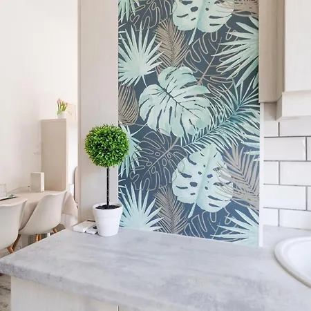 Apartment Bem By Small