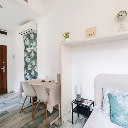 Bem By Small Apartment